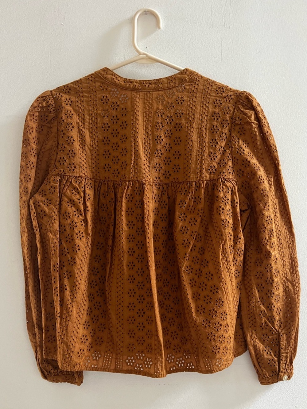 Madewell Eyelet Lace Tie-Neck Blouse | Rust Brown Boho Top Size M - Picture 6 of 6
